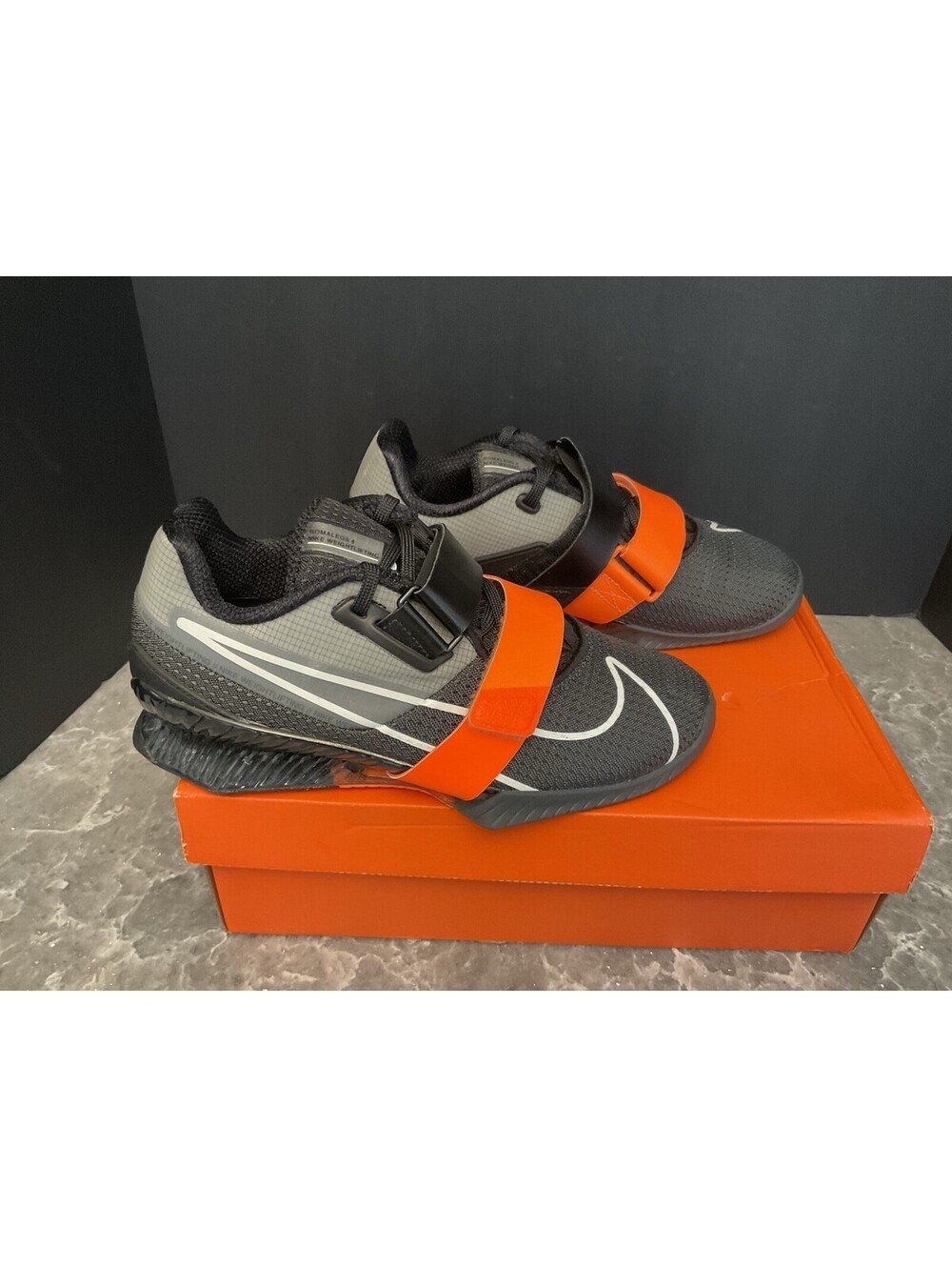 New! Nike Romaleos 4 Anthracite/Total Orange Weightlifting Shoes.Men 6.5 Women 8